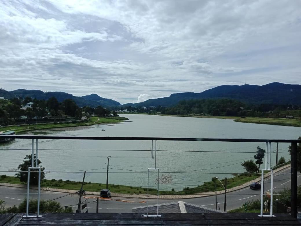 Nuwaraeliya H2O Lakeside นูวาราเอลิยา ภายนอก รูปภาพ
