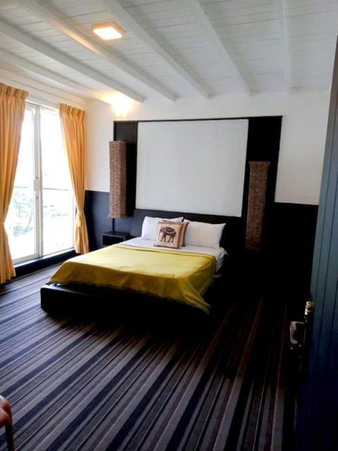 Nuwaraeliya H2O Lakeside นูวาราเอลิยา ภายนอก รูปภาพ
